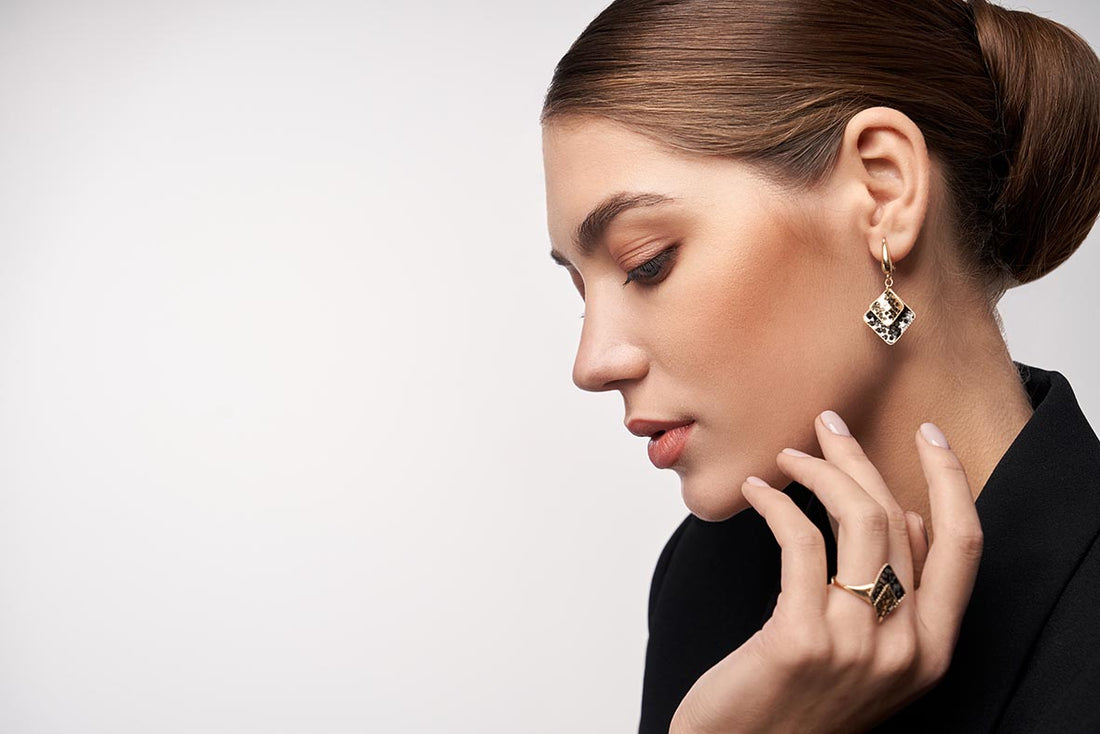 The Elegant Fusion of Gold and Silver by Vera Jewelry Miami